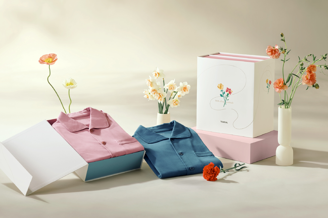 母の日・父の日限定カラーの「BAKUNE パジャマ スムース」を数量限定で発売 